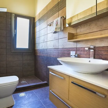 וילה Orion Luxury סבורונטה